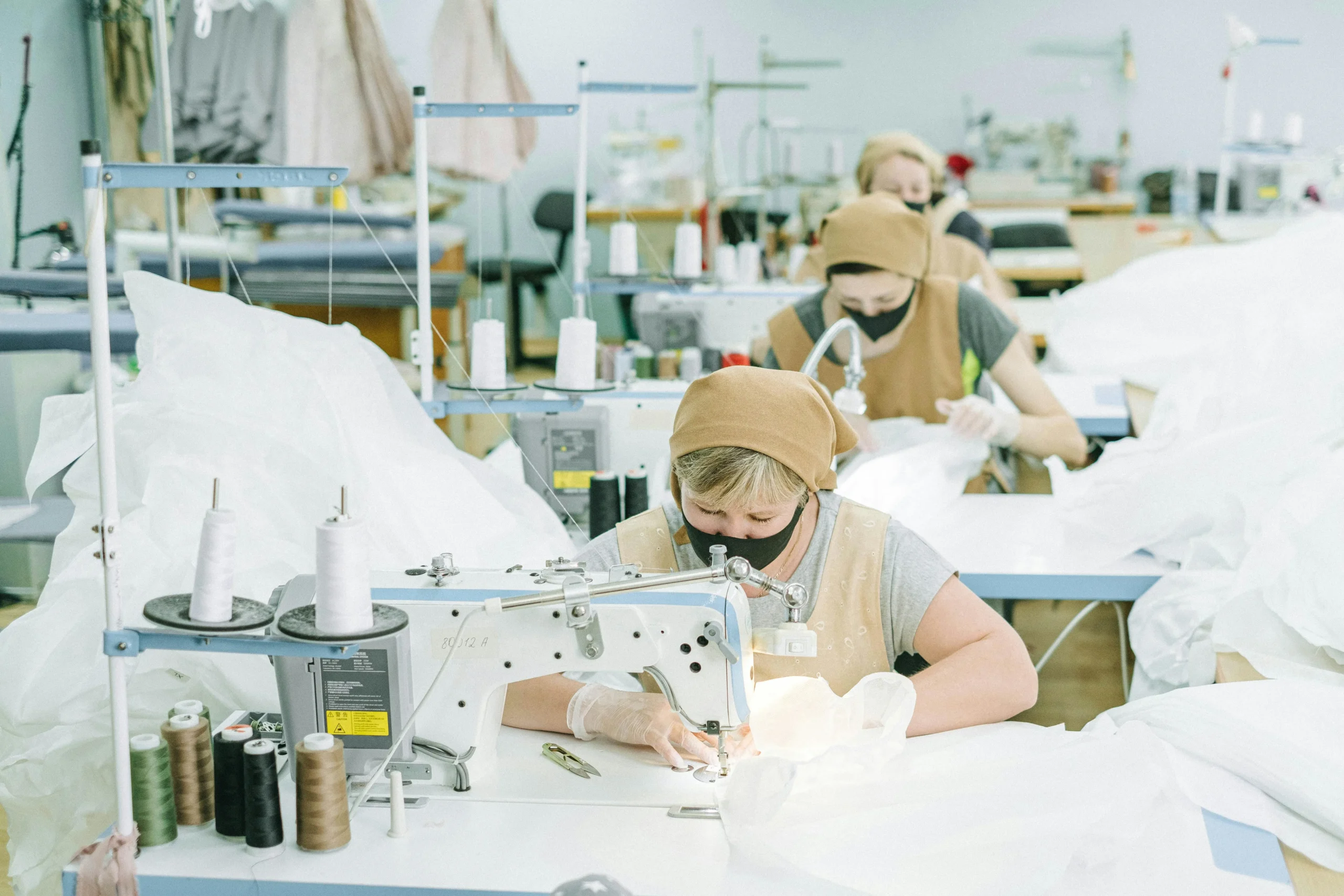 Bordado de Uniformes Empresariales en Venezuela: Precios y Oportunidades